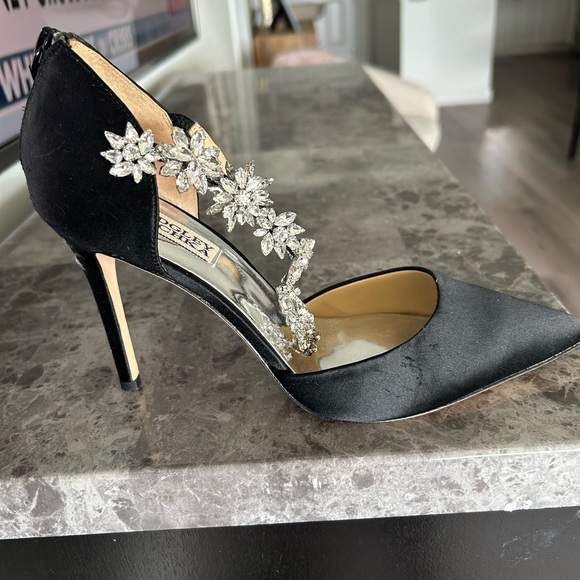 Badgley Mischka Shoes - Shoes